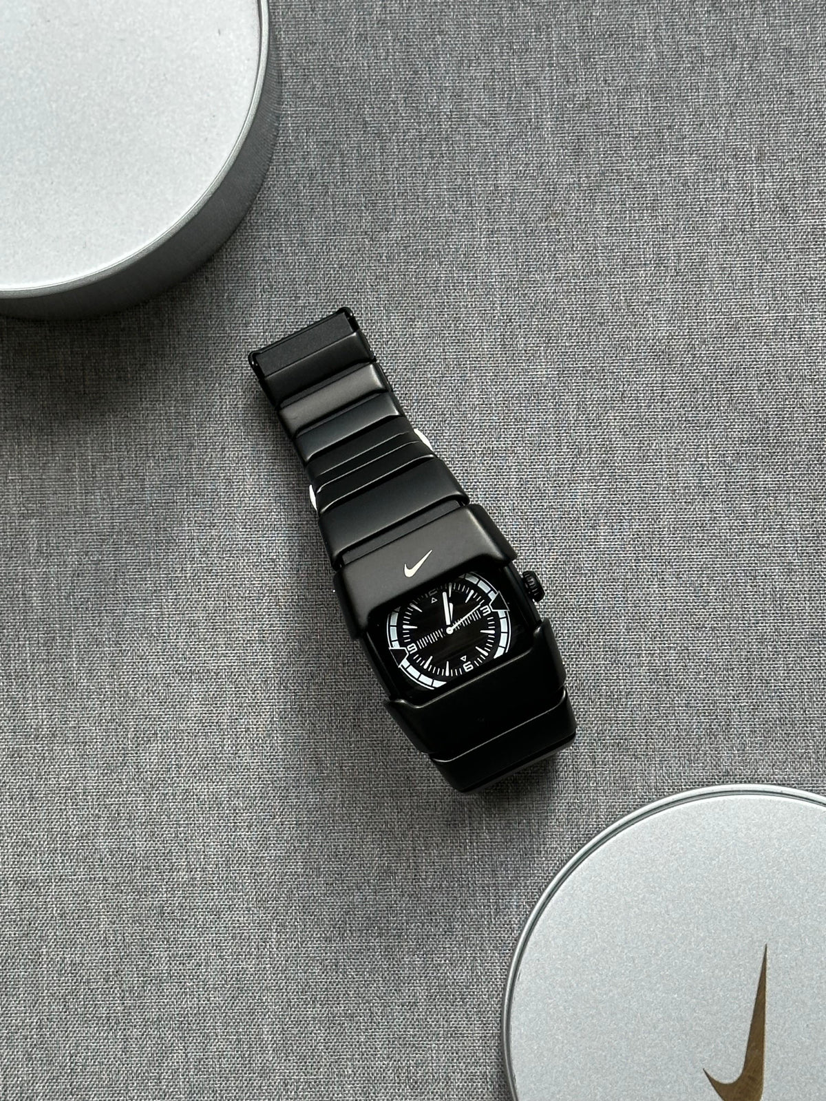 Nike D-Line Matte Black Analogue Watch with White Dial | Rare Collectible | Unisex Retro Sports Timepiece